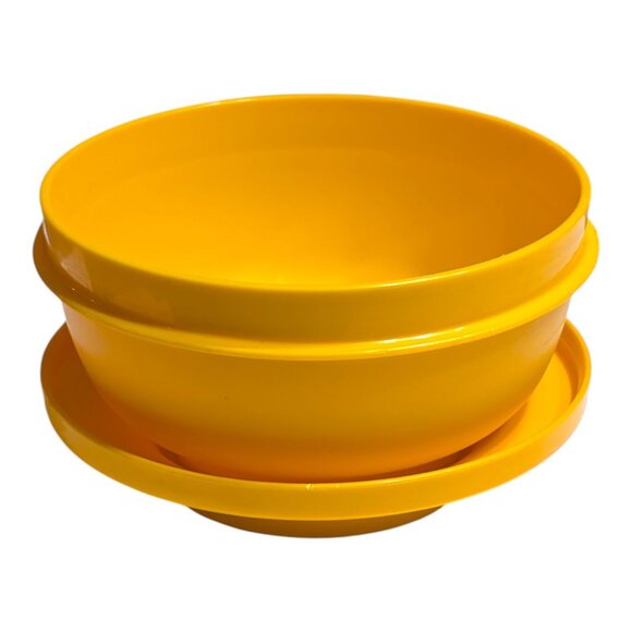 VTG Yellow TUPPERWARE Seal N Serve Bowl #1436 w/ Lid 1437-18 Container USA - Picture 3 of 6
